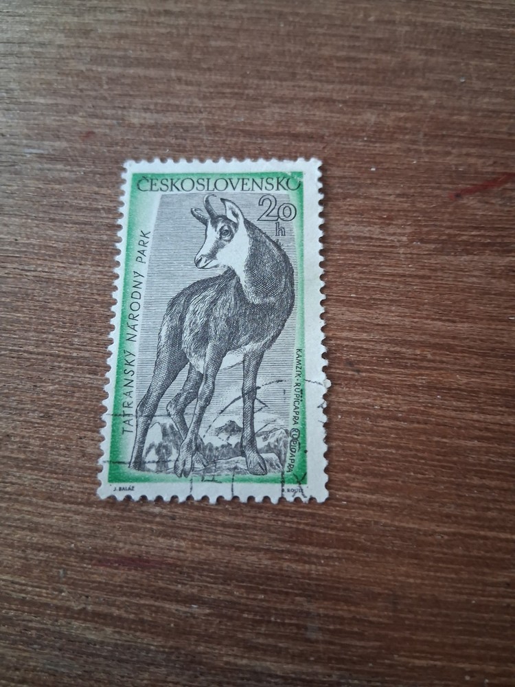 CZECHOSLOVAKIIA – Stamp – Sc# 818 – used – 1957 – Lt. cancel – VF