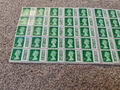 *** 50 2nd Second Class Stamps Unfranked Barcoded Genuine with Original Gum ***