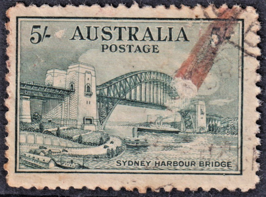 5/- Blue-Green SYDNEY HARBOUR BRIDGE – COMMERCIALLY USED – SG 143 (CV $500)