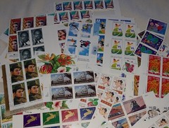 Unused 100 of Multiples & Strips & Singles of 33¢ US Postage Stamps USA FV $33.0