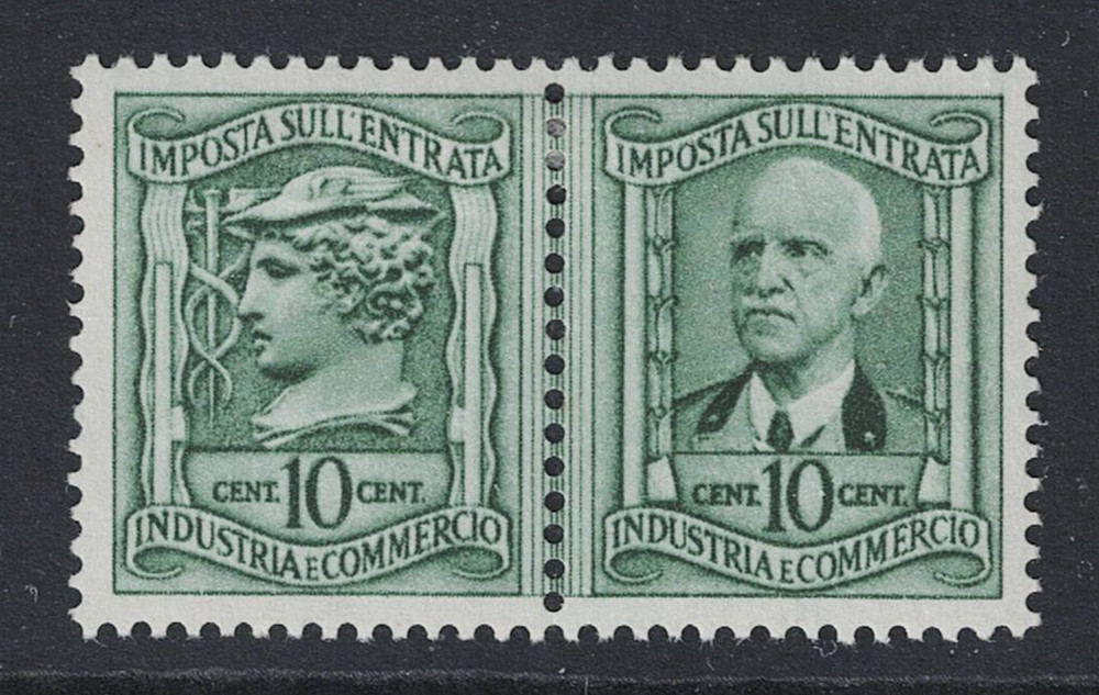 Italy 1940 10c Entrata Pair Mint Hinged / Wmk Crown Upright – S32094