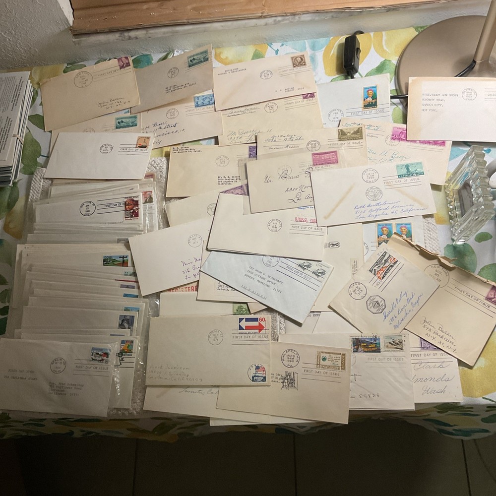 U.S.-(-1930’s-1980’s-)-LOT of 100 -FIRST DAY COVERS-FREE SHIPPING