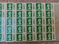 *** 50 2nd Second Class Stamps Unfranked Barcoded Genuine with Original Gum ***