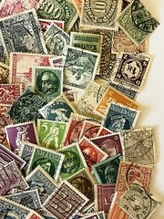 DEUTSCHES REICH – mainly WWII, with areas – Collection of 500 stamps – MNH/Used