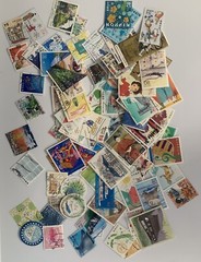 STAMPS JAPAN 100pcs Different off paper !