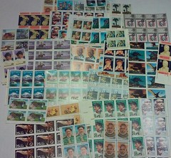 Usable 100 Assorted Mixed Multiples & Singles of 25¢ US Postage Stamps FV $25.00