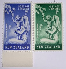 Travelstamps: 1949 New Zealand Stamps Sc # B34-B35, Mint OG NH, Nurse & Child