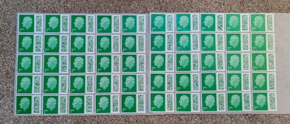 * KING 50 2nd Second Class Stamps Unfranked Barcoded Genuine with Original Gum *