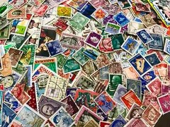 1000 Worldwide Stamp Collection Lot Mixed Foreign Vintage Used Off Paper