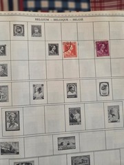 Vintage 1962 Minkus The New World Wide Postage Stamp Album & Stamps (100s)