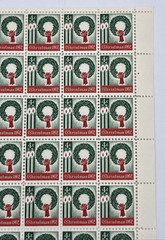 1962 US Postage Stamps Scott #1205 4 Cent Full Sheet of 100 Christmas Wreath