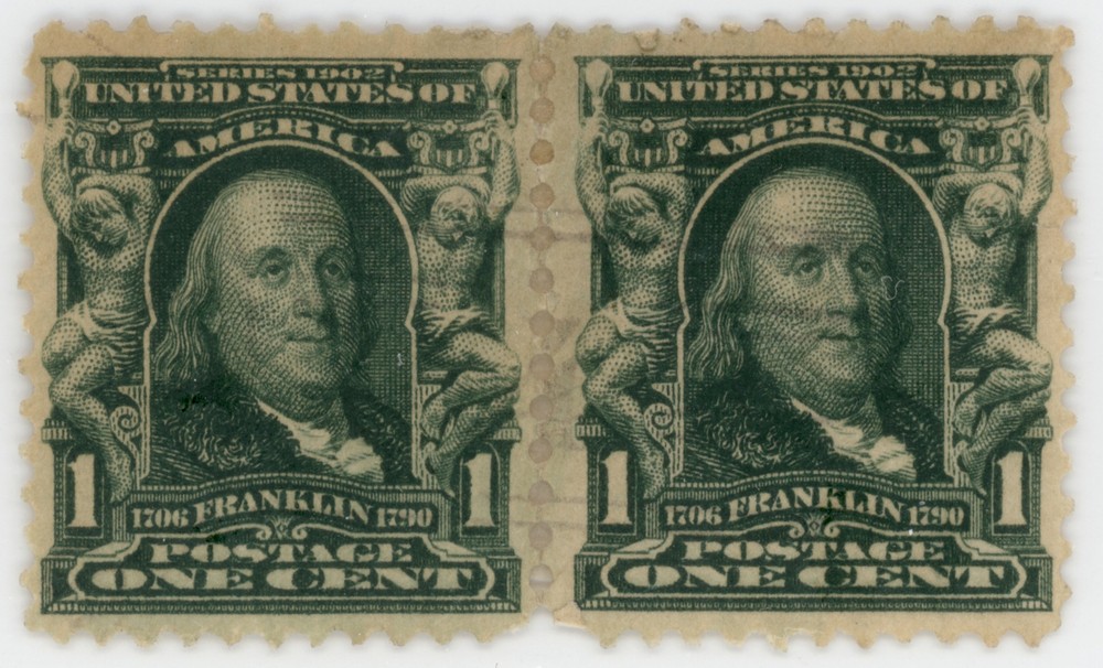 US Scott #300 Pair | Used | VF Very Fine