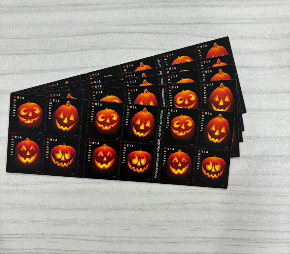 HALLOWEEN JACK-O’-LANTERNS/Collection – A total of 100 stamps