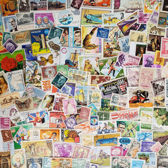 150 Worldwide Stamps -All Different Views & Sizes-Large Medium & Small Stamps