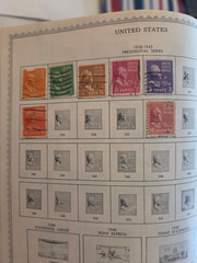 Vintage 1962 Minkus The New World Wide Postage Stamp Album & Stamps (100s)