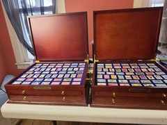 Historic Stamps of America Collection in Wood Display Box – Never Hinged