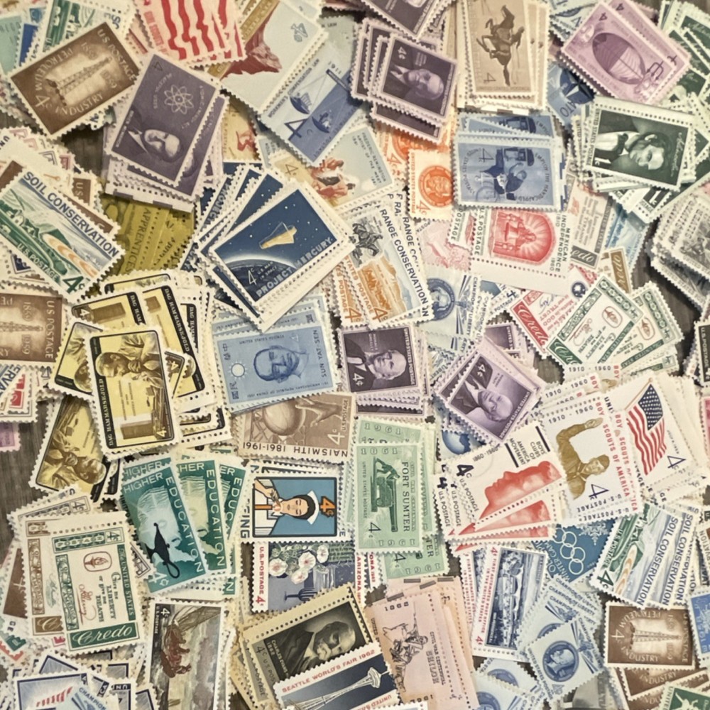 #19. 50 US Unused Lot of 4 Cent stamps