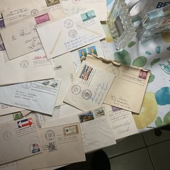U.S.-(-1930’s-1980’s-)-LOT of 100 -FIRST DAY COVERS-FREE SHIPPING