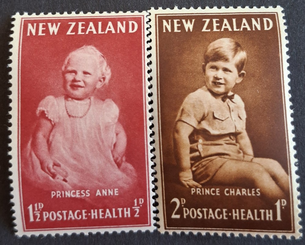 NEW ZEALAND 1952-UHM – “HEALTH – PRINCESS ANNE & PRINCE CHARLES” COMPLETE SET