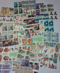 Usable 100 Assorted Mixed Multiples & Singles of 13¢ US Postage Stamps FV $13.00
