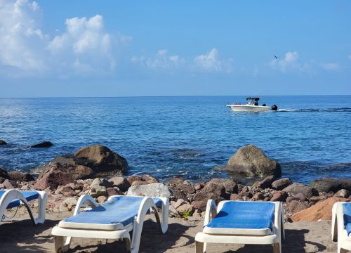 Champagne Beach
